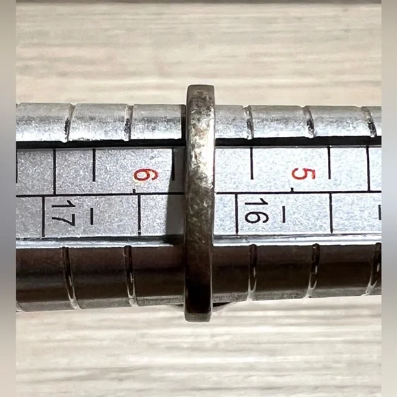 Designer Silpada Sterling Silver Cubic Zirconia Center Stack Ring, Size 5.75 - Picture 12 of 12